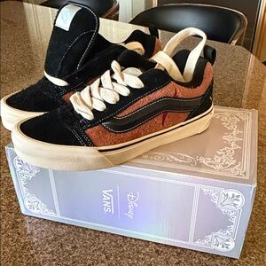 Vans Knu Skool Disney Scar 100th NWB
